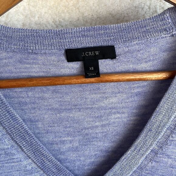 J Crew Sweater Womens‎ Size XS Merino Wool Heather Blue V Neck Bell Sleeve - Picture 2 of 6